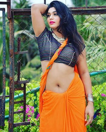 desktop-wallpaper-naughty-desi-bhabhi-hot-desi-actress-seductive-bhabhi-thumbnail.jpg